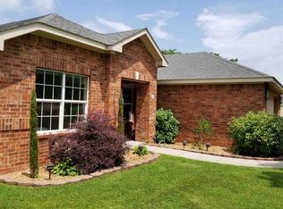 1427 Holt St, Ardmore, OK 73401