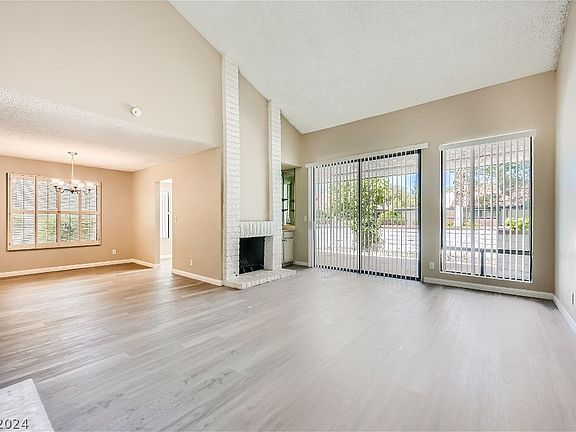 2nd image of 2578 La Fortuna Ave #0