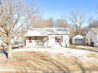 1526 W Arizona St, Wichita, KS 67203