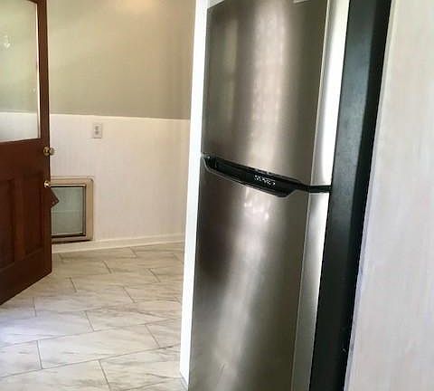3rd image of 3307 Fountain Park Blvd