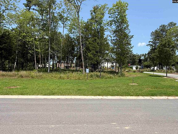 3rd image of 78 Elms Spinney Ln #78