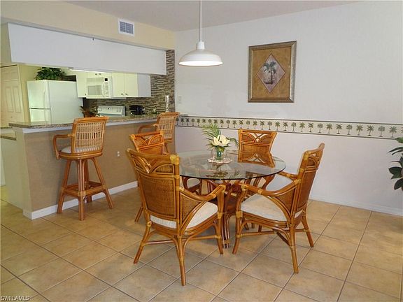 3rd image of 26780 Rosewood Pointe Ln Unit 103