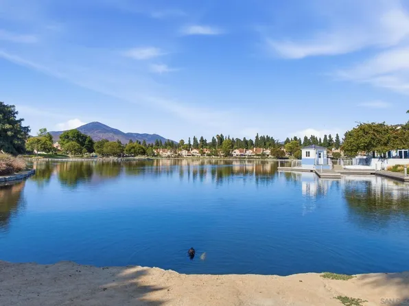 2055 Lakeridge Cir Unit 301, Chula Vista, CA 91913