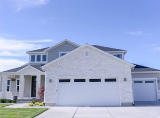 503 NE 9th St, Grimes, IA 50111