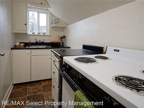 4th image of 4017 Yakima Ave #4019-4019B