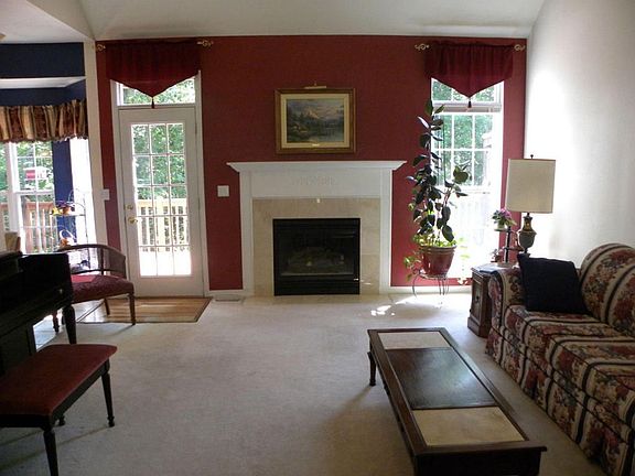 5th image of 1616 S Farm Road 205