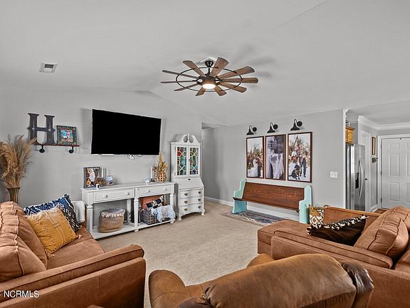 5th image of 628 Lanvale Hills Circle