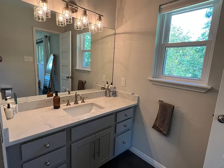 1200 Somerset Ave — Photo 15
