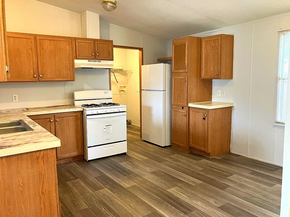 1st image of 101 N Michigan St #38
