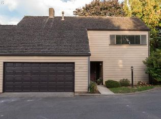12717 NE Shaver St, Portland, OR 97230
