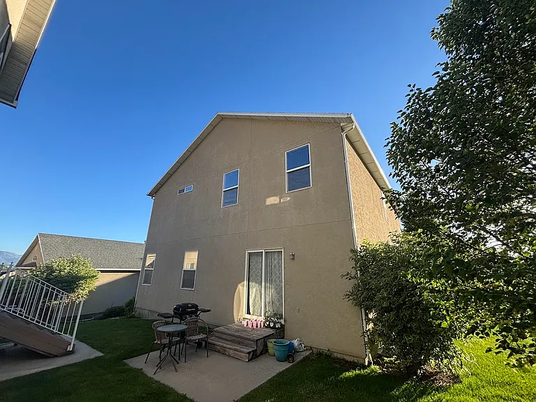 1123 S 1410 E — Photo 14