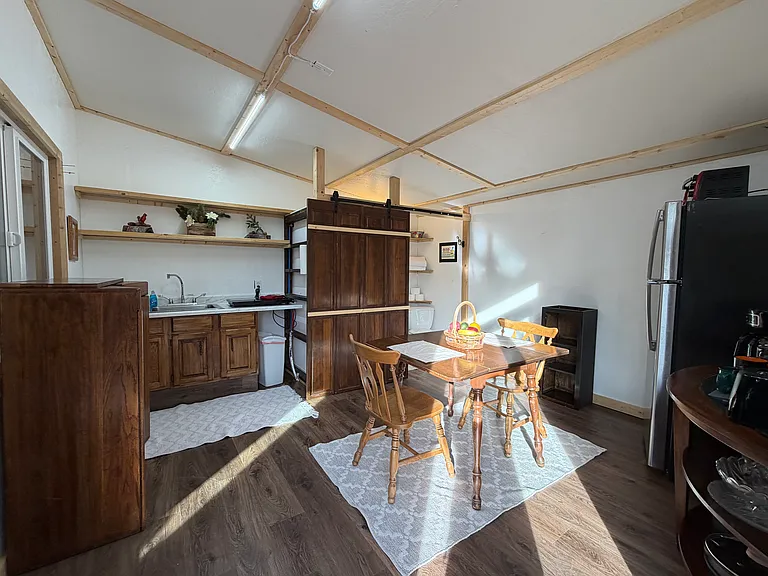 253 Anderson Rd #E — Photo 3