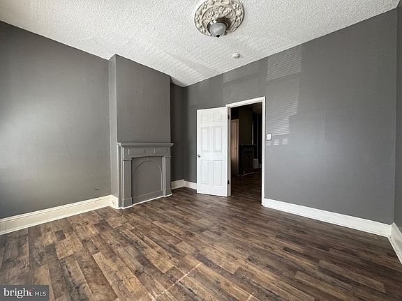 4th image of 114 Bayard St