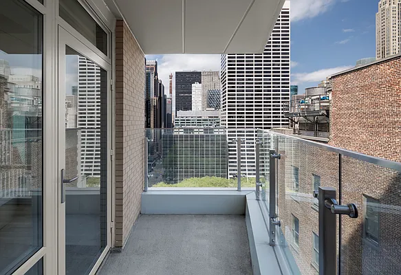 Rented by Corcoran | media 24