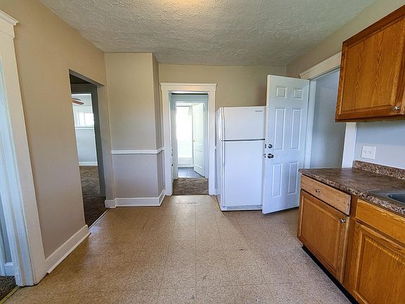 5th image of 4025 E 144th St #Up