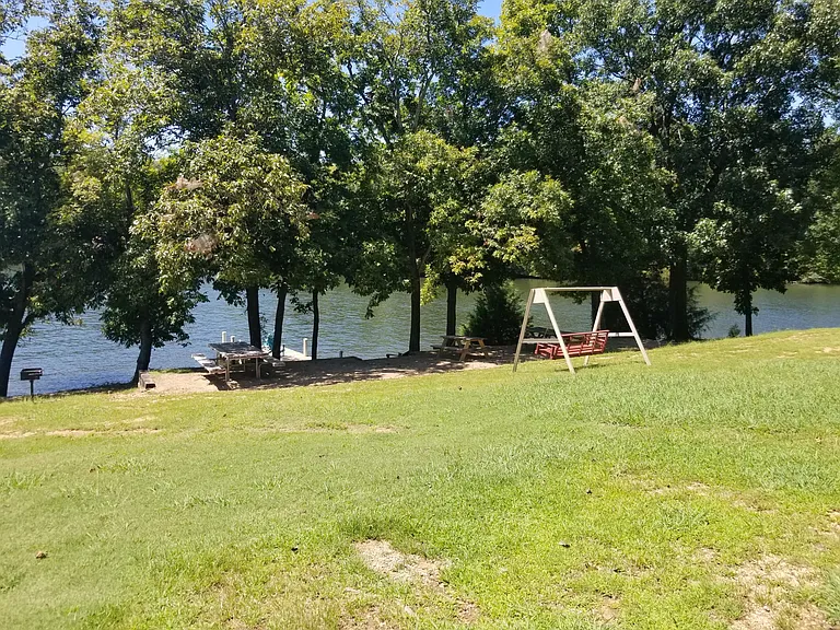 421 E Lakeside Dr — Photo 21