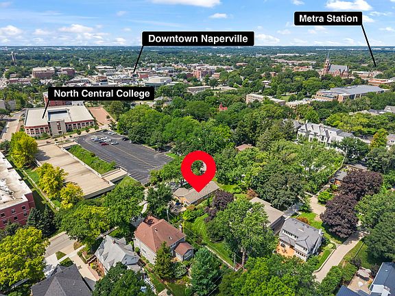 4th image of 304 S Loomis St