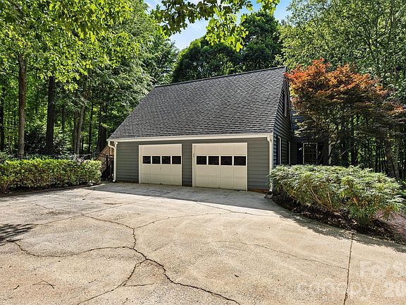 5th image of 121 Kee Ct