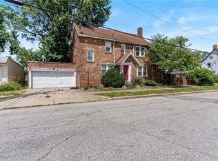 4774 W 32nd St, Cleveland, OH 44109