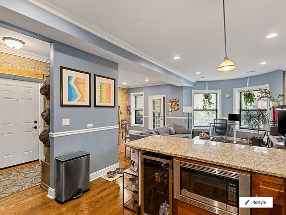 4th image of 5219 N Winthrop Ave #2N