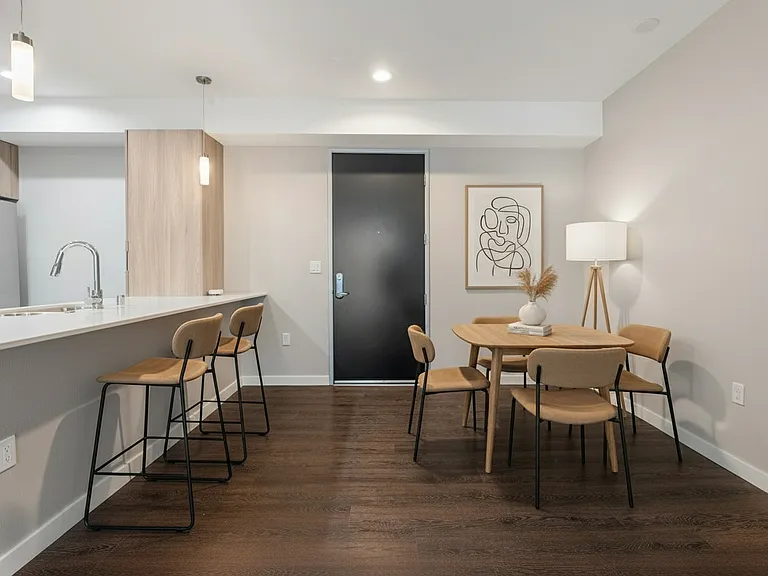 16300 Ventura Blvd #210 — Photo 6