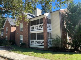 1010 Kingswood Dr APT I, Chapel Hill, NC 27517