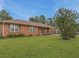 1303 Daniel Dr, Paragould, AR 72450