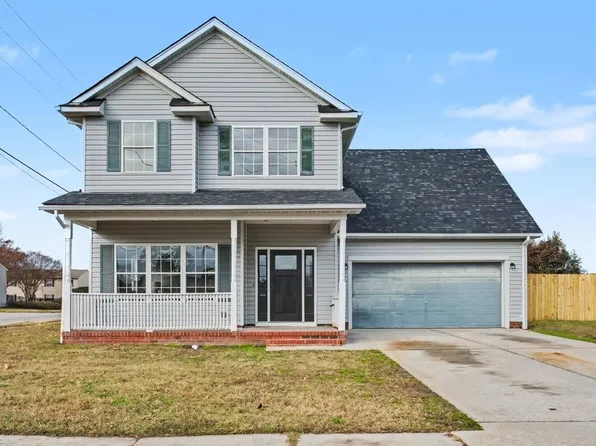 2111 Stalham Rd, Chesapeake, VA 23324