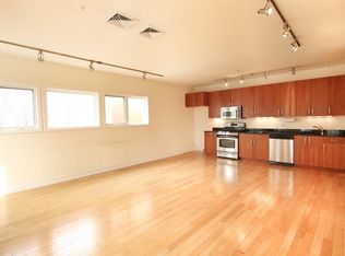 24 Bay State Rd UNIT 17, Cambridge, MA 02138