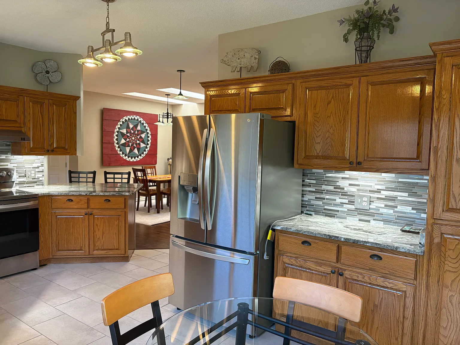 2 bed, 1460 sqft, $1,800 — Photo 3