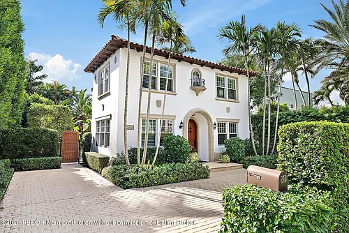 240 Seabreeze Ave Photo 1