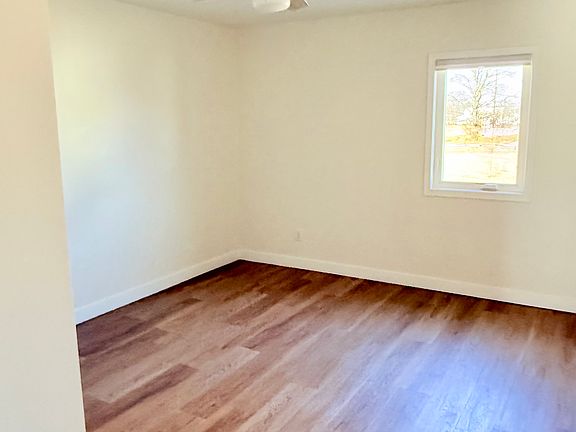 5th image of 420 Minneopa Ave #201