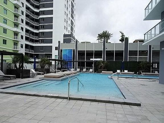 2nd image of 1010 SW 2nd Ave Unit 1906