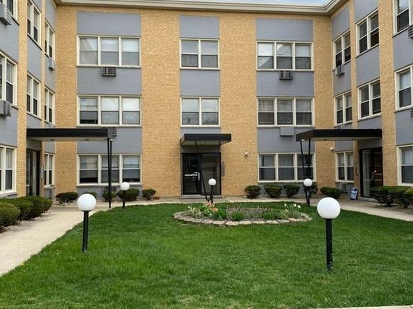 9801 S Kedzie Ave APT 3B