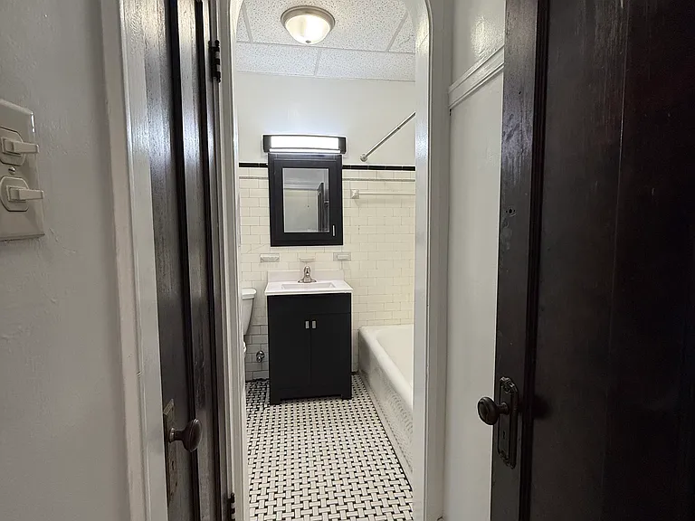 4859 N Kenneth Ave #3 — Photo 23