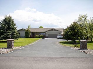 230 Comfort Ln, Bozeman, MT 59718