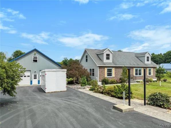 700 Kibby Rd, Baldwinsville, NY 13027
