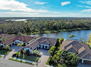 13823 Swiftwater Way, Bradenton, FL 34211