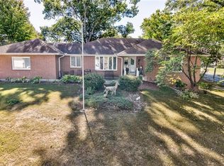 101 Ross Dr, Excelsior Springs, MO 64024