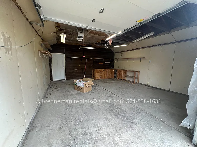 212 S Meridian Rd — Photo 12
