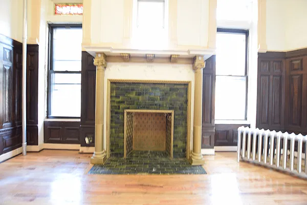 Rented by null | media 10