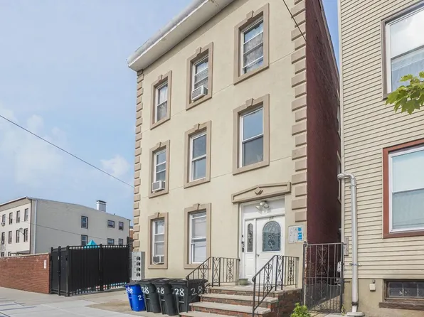 28 S 5th St APT 2, Harrison, NJ 07029