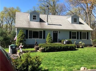 19 Park Ave, Greenwood Lake, NY 10925