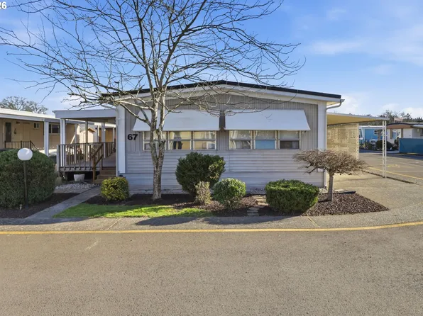 2902 E 2nd St Unit 67, Newberg, OR 97132