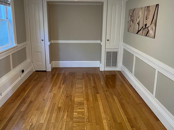 2nd image of 223 Roosevelt Way #A