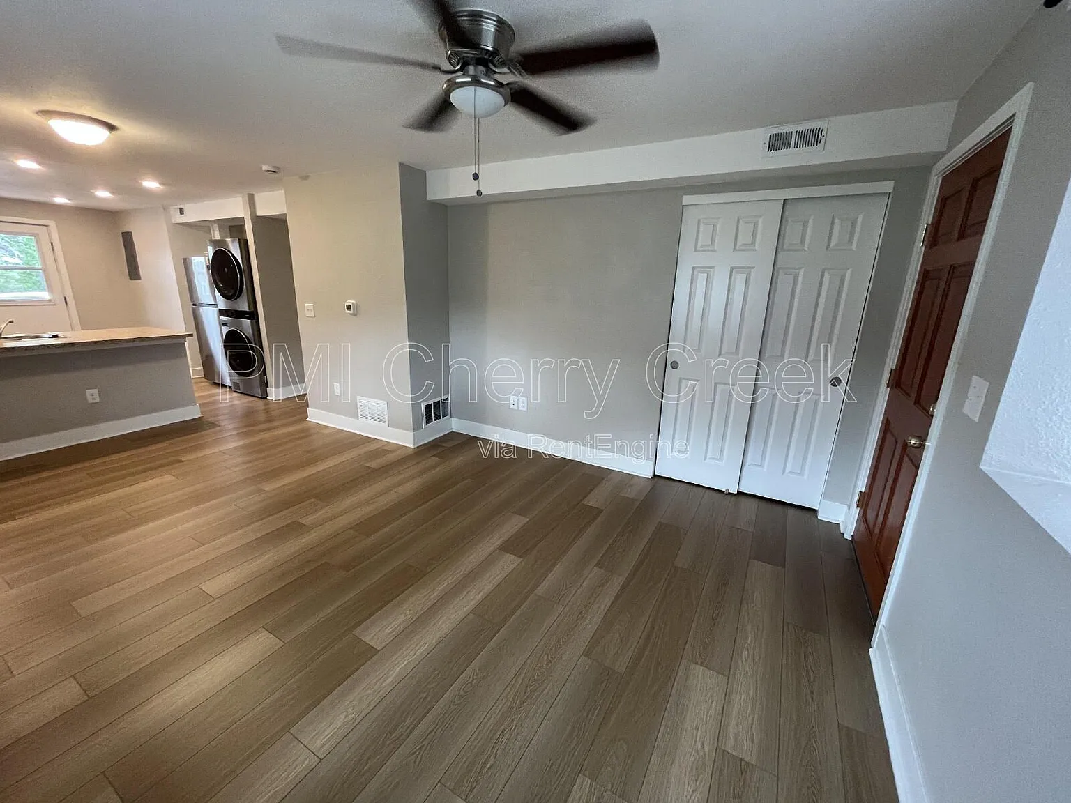 2 bed, 1.0 bath, 828 sqft, $1,495 — Photo 4