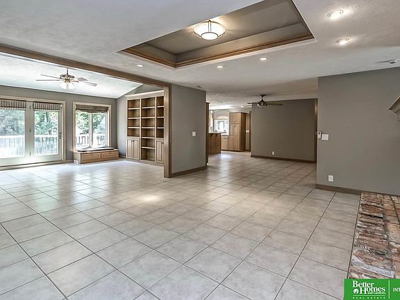 2nd image of 9916 Essex Dr