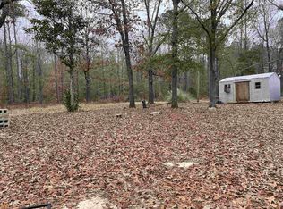 148 Nowhere Rd, Jeffersonville, GA 31044