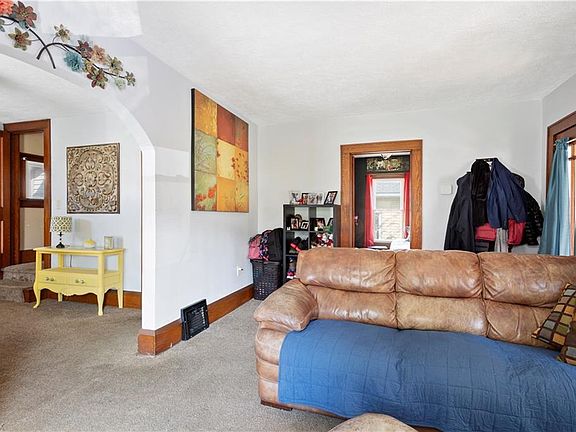 5th image of 112 28th St NW