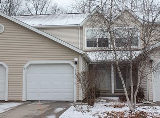 1613 Mapleview Ct, Streetsboro, OH 44241